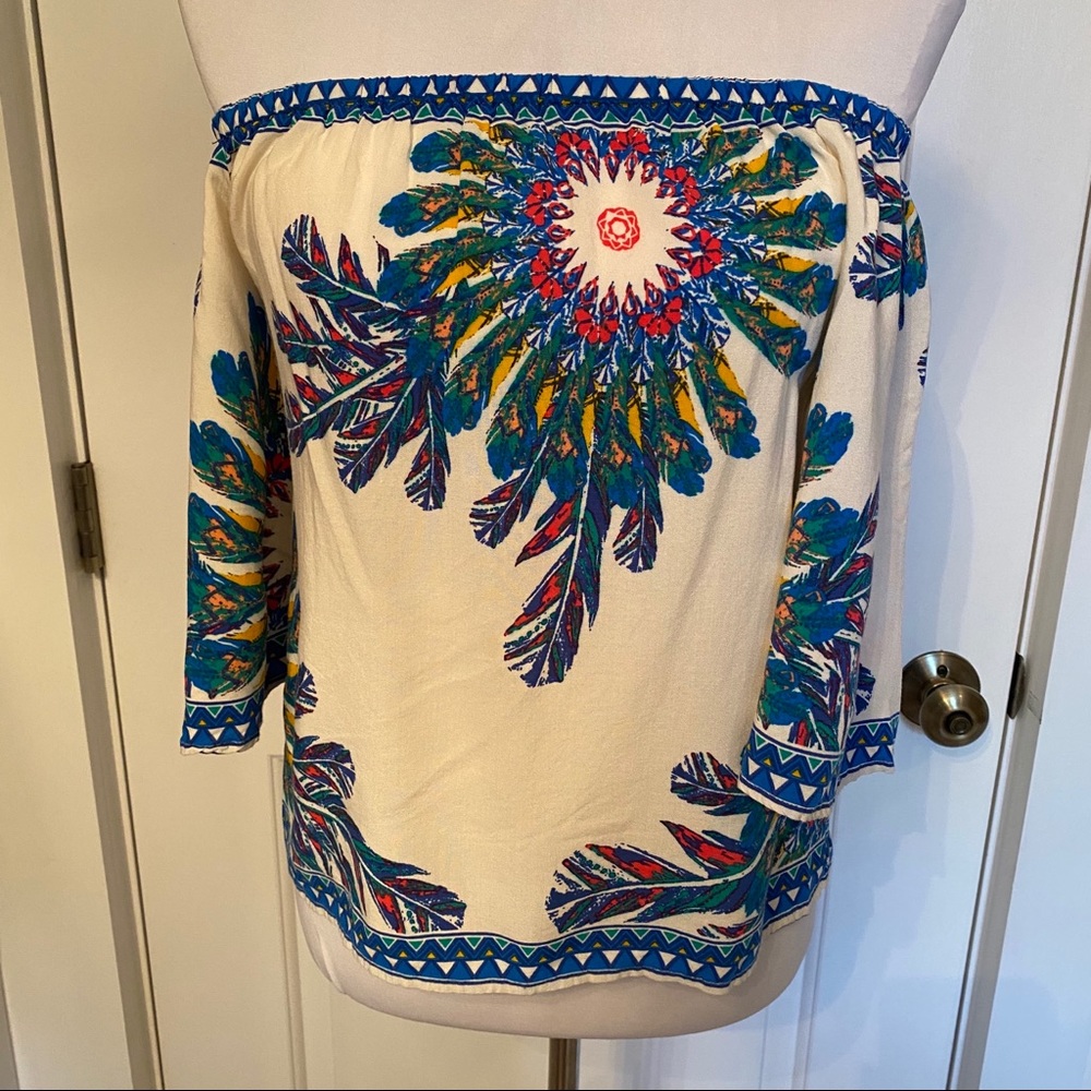 FLYING TOMATO TOP BLOUSE CREAM BLUE PRINT OFF SHOULDER Size XS